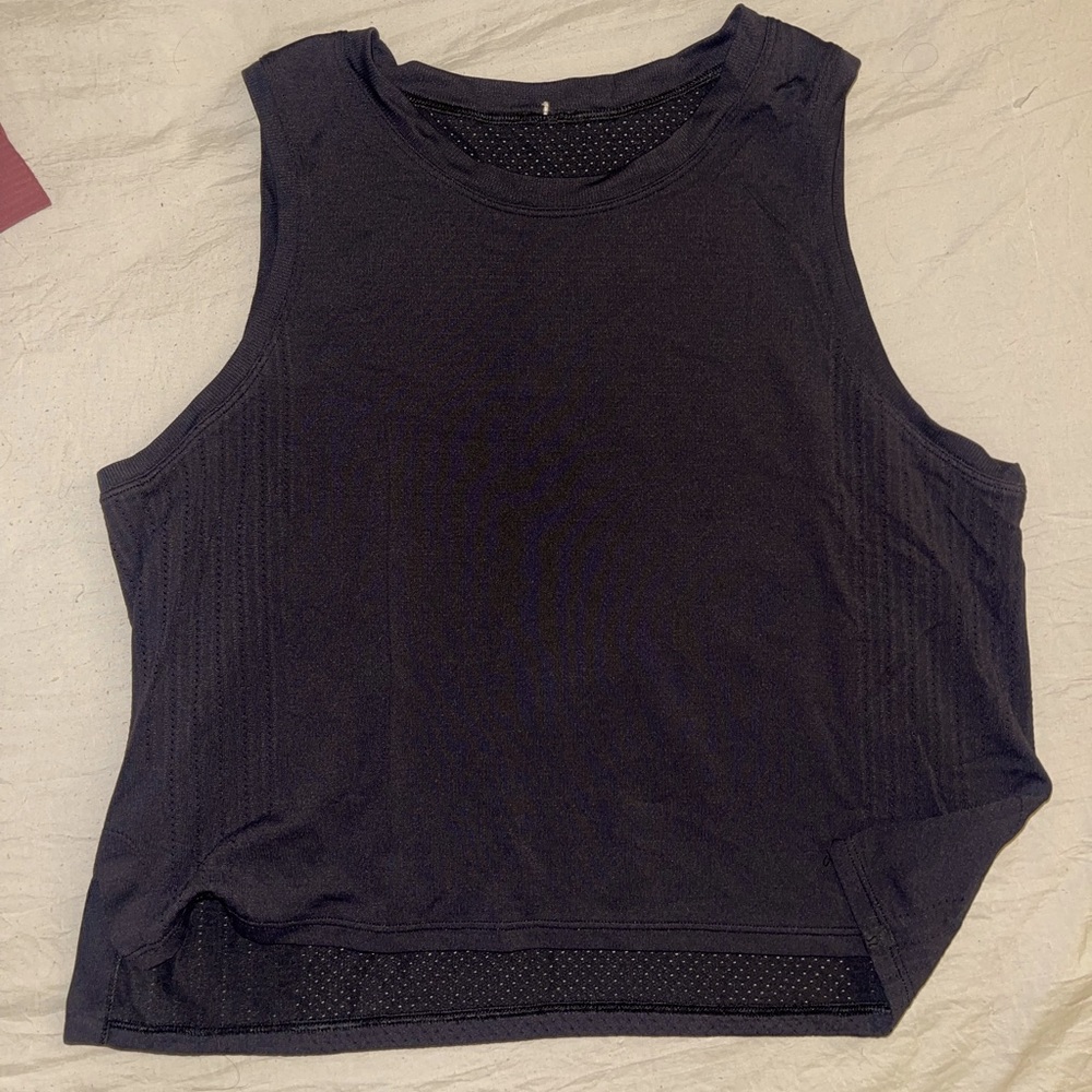 Lululemon Train To Be Tank
